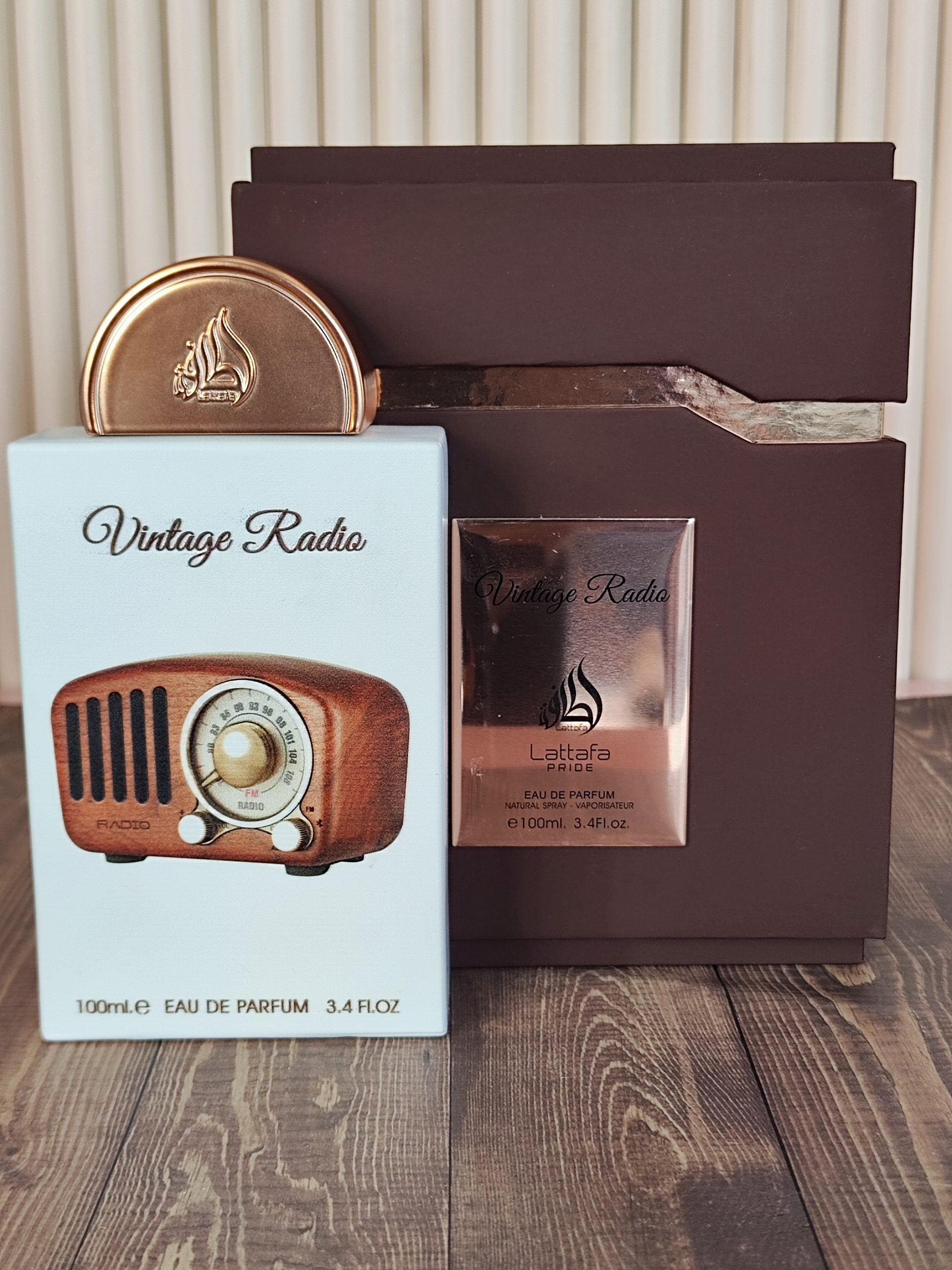 Vintage Radio By Lattafa