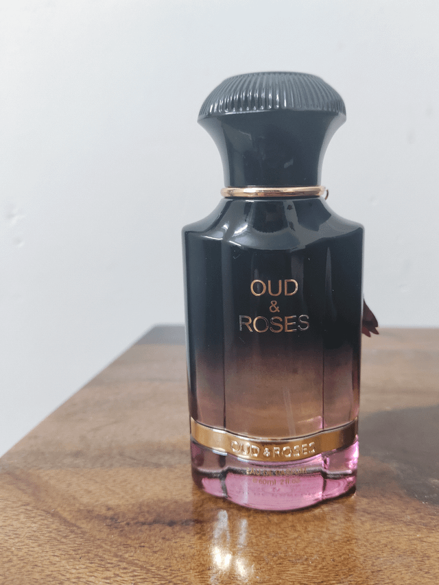 Oud & Roses Ahmed Al Maghribi Unisex